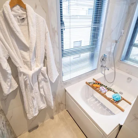 The Platine * Provincia di Istanbul