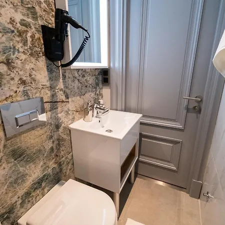 The Platine * Provincia di Istanbul