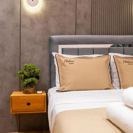 The Platine Otel *
